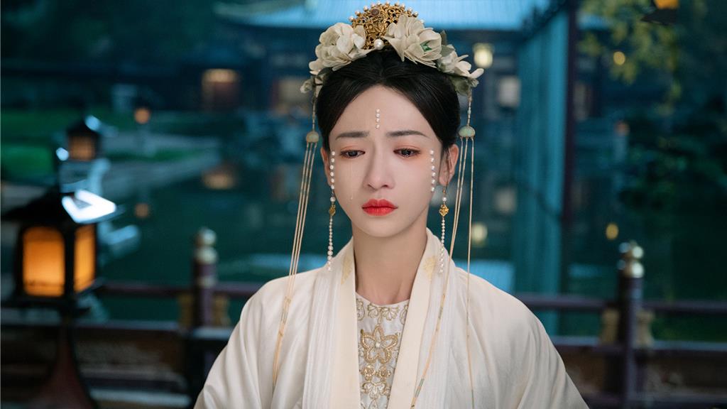 《墨雨云间》
